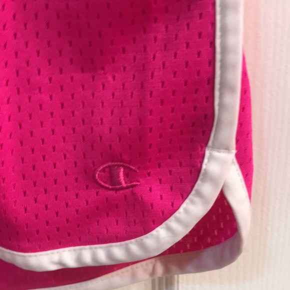⚡️FINAL PRICE⚡️ Champion Pink Shorts - Picture 5 of 8